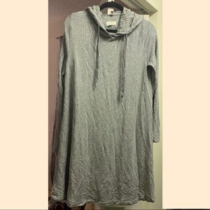 Lou & Grey Light Sweater Dress With Hood